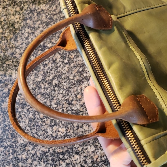 C.A.S. Leather Bag - Picture 8 of 16